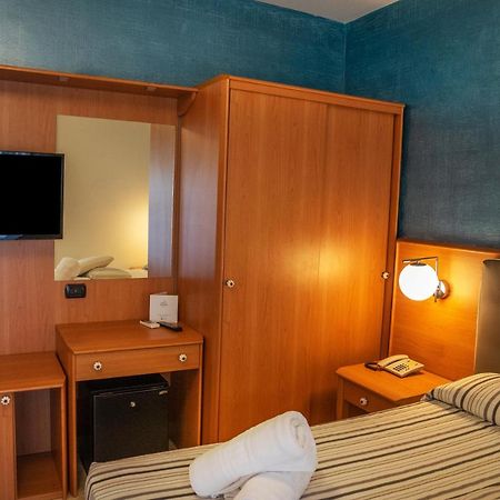 Hotel Paradiso غْروتّامّاري المظهر الخارجي الصورة