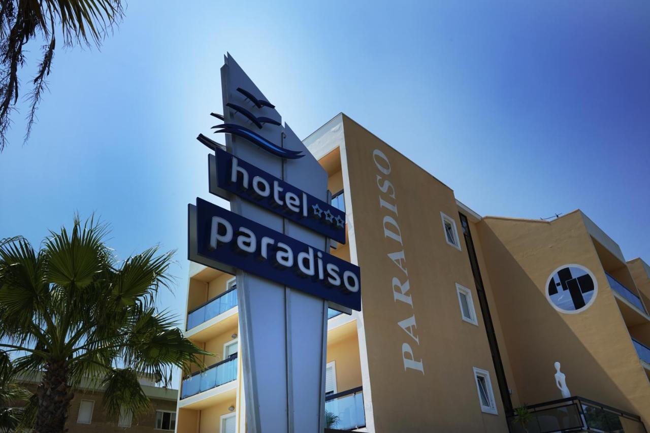 Hotel Paradiso غْروتّامّاري المظهر الخارجي الصورة