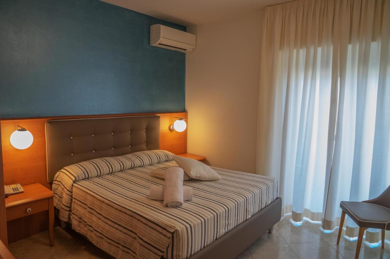 Hotel Paradiso غْروتّامّاري المظهر الخارجي الصورة